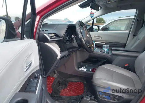 2022 Toyota Sienna Xle из США, поврежденный, VIN 5TDYRKECXNS130539